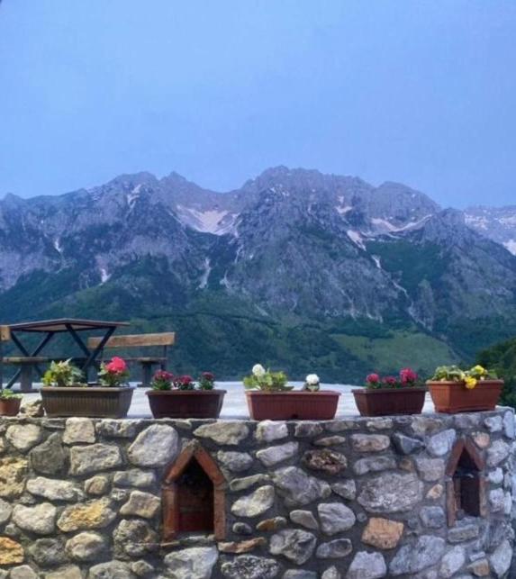 Guest House Kukaj Valbone Exterior photo